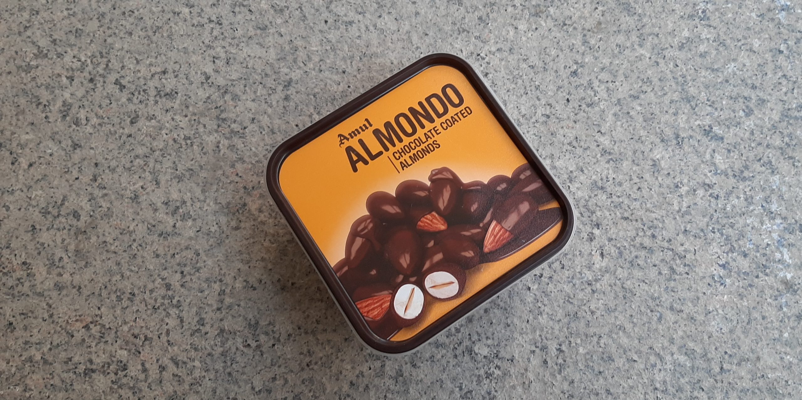 amul almond chocolate-mishry