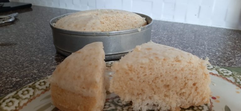Food-Solutions-Eggless-Vanilla-Cake-Mix-–-The-final-result