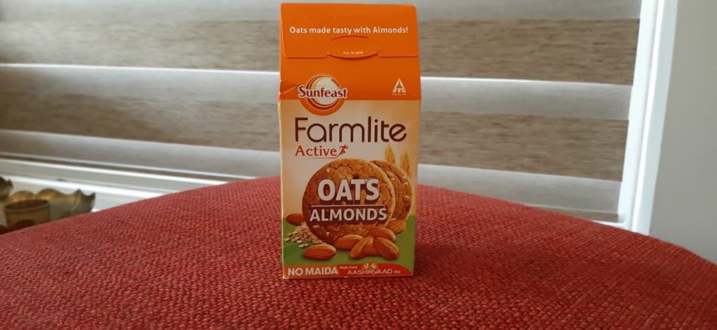 sunfeast-oats-almonds-biscuits