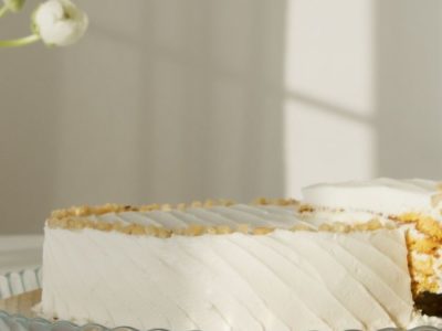 vanilla eggless cake