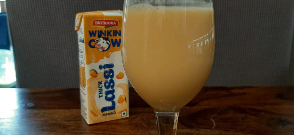 winkin-cow-mango-lassi-in-glass