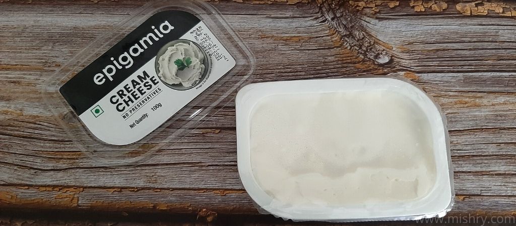 एपिगामिया क्रीम चीज़ की पैकेजिंग