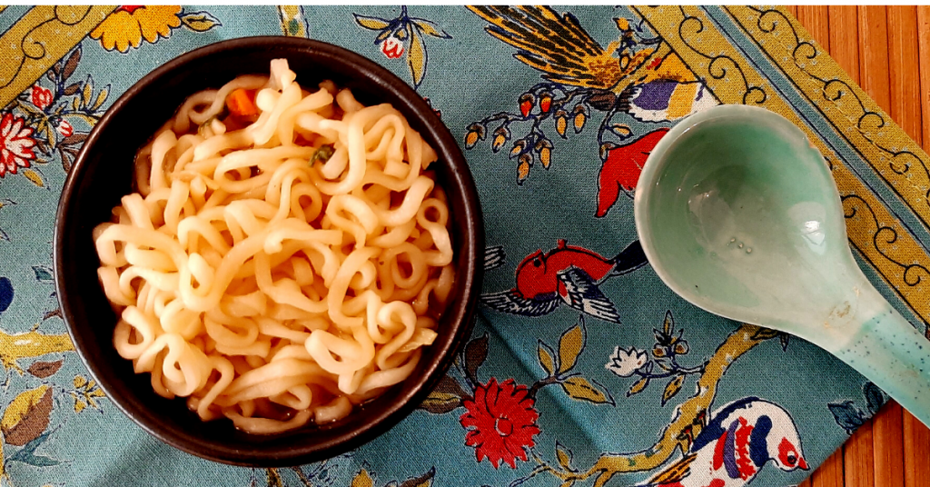 नोंगशिम सून नूडल सूप (वेजी)