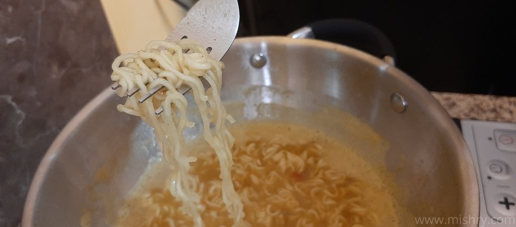 नोर सूपी नूडल्स मस्त मसाला रिव्यू